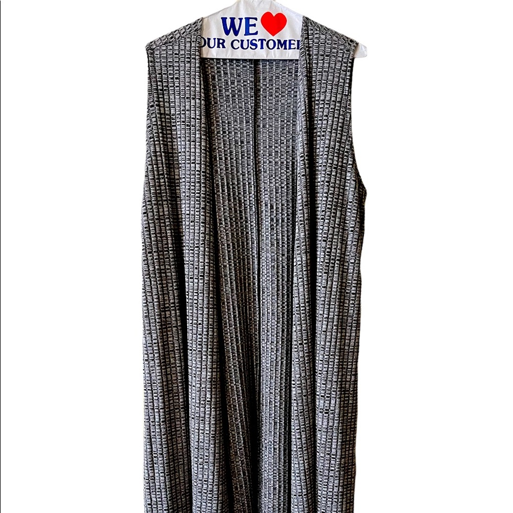 LuLaRoe Joy long vest